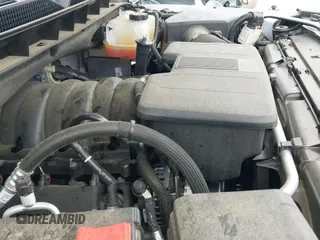 ✅ 2024 GMC Yukon AT4 • VIN: 1GKS2CKL7RR332686 • Lot: 42713210. Wystawiony na IAAI z przebiegiem 18 900 mil. Bezpłatny archiwum sprzedaży aukcyjnych z USA i szczegółowy raport historii pojazdu na DreamBid. Zdjęcie 21.