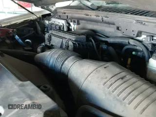 ✅ 2005 Lincoln Navigator Luxury • VIN: 5LMFU27595LJ21555 • Lot: 43090977. Listed on IAAI with 239,988 mi. Free auction sales archive from the USA and detailed vehicle history report at DreamBid. Image 12.