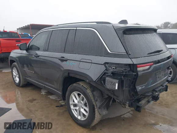 ✅ 2024 Jeep Grand Cherokee Altitude X • VIN: 1C4RJHAG0RC680590 • Lot: 40989341. Wystawiony na IAAI z przebiegiem 15 690 mil. Bezpłatny archiwum sprzedaży aukcyjnych z USA i szczegółowy raport historii pojazdu na DreamBid. Zdjęcie 3.