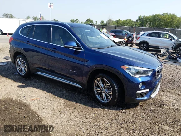 ✅ 2017 BMW X1 sDrive28i • VIN: WBXHU7C31H5H33894 • Lot: 44879068. Wystawiony na IAAI z przebiegiem 51 502 mil. Bezpłatny archiwum sprzedaży aukcyjnych z USA i szczegółowy raport historii pojazdu na DreamBid. Zdjęcie 1.