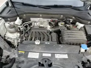 ✅ 2021 Volkswagen Atlas SE • VIN: 1V2WR2CA0MC527216 • Lot: 85256255. Wystawiony na Copart z przebiegiem 87 397 mil. Bezpłatny archiwum sprzedaży aukcyjnych z USA i szczegółowy raport historii pojazdu na DreamBid. Zdjęcie 16.