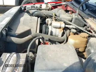 ✅ 2001 Chevrolet Silverado 1500 LS • VIN: 2GCEC19W711123875 • Lot: 42867576. Listed on IAAI with 188,736 mi. Free auction sales archive from the USA and detailed vehicle history report at DreamBid. Image 12.