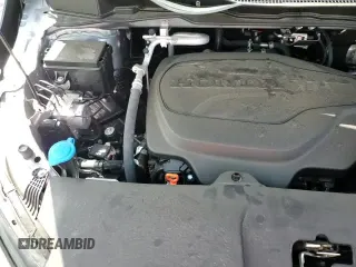 ✅ 2025 Honda Odyssey Elite • VIN: 5FNRL6H95SB020401 • Lot: 64498745. Listed on Copart with 5,907 mi. Free auction sales archive from the USA and detailed vehicle history report at DreamBid. Image 14.