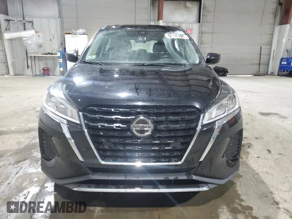✅ 2021 Nissan Kicks S • VIN: 3N1CP5BV0ML550843 • Lot: 79028714. Wystawiony na Copart z przebiegiem 83 726 mil. Bezpłatny archiwum sprzedaży aukcyjnych z USA i szczegółowy raport historii pojazdu na DreamBid. Zdjęcie 5.