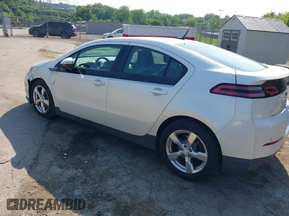 ✅ 2013 Chevrolet Volt • VIN: 1G1RD6E43DU147771 • Lot: 42415931. Wystawiony na IAAI z przebiegiem 95 898 mil. Bezpłatny archiwum sprzedaży aukcyjnych z USA i szczegółowy raport historii pojazdu na DreamBid. Zdjęcie 3.