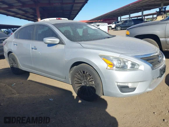 ✅ 2014 Nissan Altima S • VIN: 1N4AL3APXEC405187 • Lot: 44798793. Listed on IAAI with 136,730 mi. Free auction sales archive from the USA and detailed vehicle history report at DreamBid. Image 1.