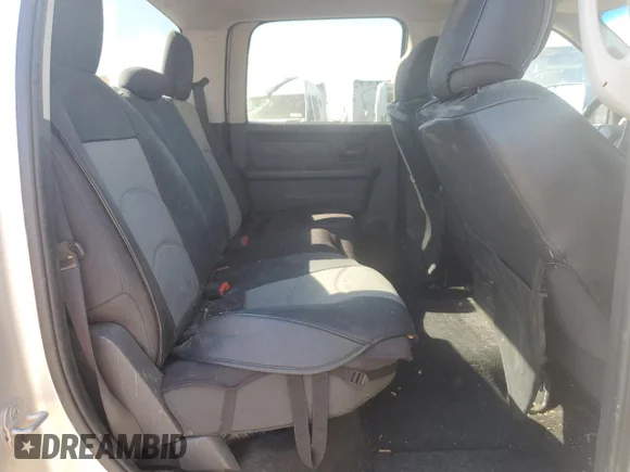 ✅ 2012 Ram 3500 ST • VIN: 3C63D3GL0CG186486 • Лот: 67477825. Опубликован ранее на Copart с пробегом 199 072 миль. Бесплатный доступ к архиву аукционных продаж из США и подробный отчёт об истории автомобиля на DreamBid. Изображение 10.