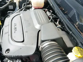 ✅ 2023 Chrysler Pacifica Limited • VIN: 2C4RC3GGXPR555282 • Lot: 42452848. Listed on IAAI with 18,373 mi. Free auction sales archive from the USA and detailed vehicle history report at DreamBid. Image 19.