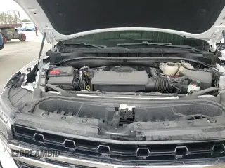 ✅ 2023 Chevrolet Tahoe LS • VIN: 1GNSCMKD2PR279679 • Lot: 90981385. Wystawiony na Copart z przebiegiem 28 541 mil. Bezpłatny archiwum sprzedaży aukcyjnych z USA i szczegółowy raport historii pojazdu na DreamBid. Zdjęcie 15.