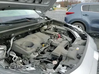 ✅ 2019 Toyota RAV4 LE • VIN: JTMG1RFV8KJ022151 • Lot: 91668305. Wystawiony na Copart z przebiegiem 68 845 mil. Bezpłatny archiwum sprzedaży aukcyjnych z USA i szczegółowy raport historii pojazdu na DreamBid. Zdjęcie 13.