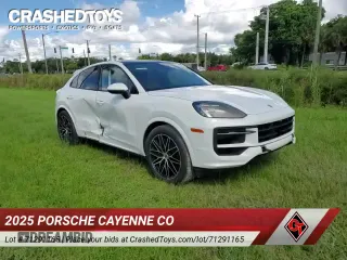 ✅ 2025 Porsche Cayenne • VIN: WP1BA2AY6SDA30832 • Lot: 71291165. Listed on Copart with 1,871 mi. Free auction sales archive from the USA and detailed vehicle history report at DreamBid. Image 16.