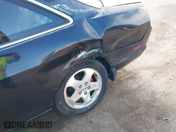 ✅ 2000 Honda Accord EX • VIN: 1HGCG2252YA028127 • Lot: 42714113. Wystawiony na IAAI z przebiegiem 177 353 mil. Bezpłatny archiwum sprzedaży aukcyjnych z USA i szczegółowy raport historii pojazdu na DreamBid. Zdjęcie 6.