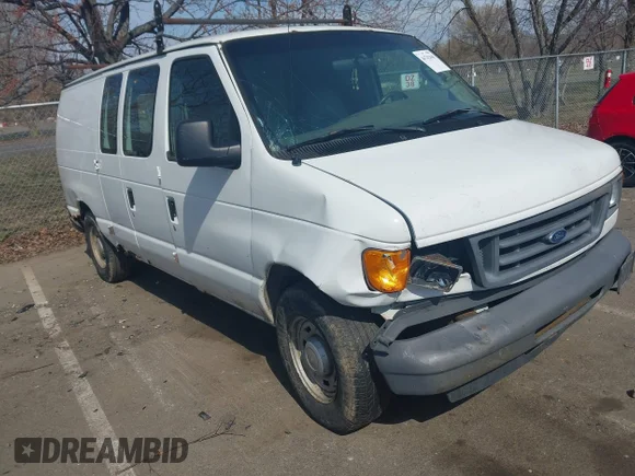 ✅ 2006 Ford Econoline Cargo • VIN: 1FTRE14W46DB42561 • Lot: 44742840. Wystawiony na IAAI z przebiegiem 296 856 mil. Bezpłatny archiwum sprzedaży aukcyjnych z USA i szczegółowy raport historii pojazdu na DreamBid. Zdjęcie 1.
