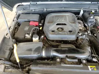 ✅ 2019 Jeep Wrangler Unlimited Sahara • VIN: 1C4HJXEN7KW588850 • Лот: 85719175. Опубликован ранее на Copart с пробегом 86 357 миль. Бесплатный доступ к архиву аукционных продаж из США и подробный отчёт об истории автомобиля на DreamBid. Изображение 14.