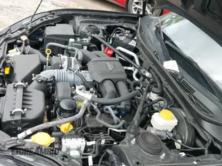 ✅ 2023 Toyota 86 Premium • VIN: JF1ZNBE10P9760768 • Lot: 43628269. Wystawiony na IAAI z przebiegiem 9 006 mil. Bezpłatny archiwum sprzedaży aukcyjnych z USA i szczegółowy raport historii pojazdu na DreamBid. Zdjęcie 18.