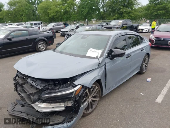 ✅ 2024 Honda Civic Touring • VIN: 2HGFE1F99RH319477 • Лот: 45410965. Опубліковано раніше на IAAI з пробігом 30 511 миль. Безкоштовний доступ до архіву аукціонних продажів зі США та докладний звіт про історію автомобіля на DreamBid. Зображення 2.