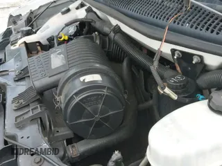 ✅ 2014 Chevrolet Express Cargo • VIN: 1GCSGAFX7E1182411 • Lot: 43142948. Wystawiony na IAAI z przebiegiem 248 561 mil. Bezpłatny archiwum sprzedaży aukcyjnych z USA i szczegółowy raport historii pojazdu na DreamBid. Zdjęcie 19.