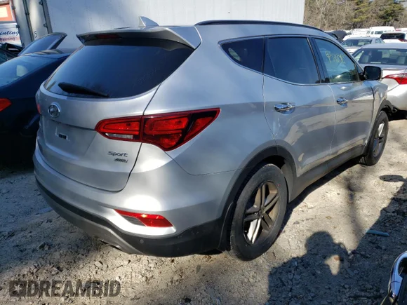 ✅ 2017 Hyundai Santa Fe 2.4L • VIN: 5XYZUDLB9HG384222 • Lot: 45203183. Wystawiony na Copart z przebiegiem 79 252 mil. Bezpłatny archiwum sprzedaży aukcyjnych z USA i szczegółowy raport historii pojazdu na DreamBid. Zdjęcie 3.