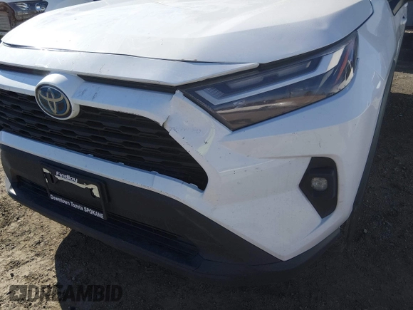 ✅ 2023 Toyota RAV4 Hybrid Woodland • VIN: 2T3UWRFV4PW161898 • Lot: 44436651. Wystawiony na IAAI z przebiegiem 217 592 mil. Bezpłatny archiwum sprzedaży aukcyjnych z USA i szczegółowy raport historii pojazdu na DreamBid. Zdjęcie 6.