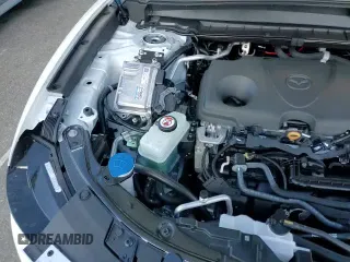 ✅ 2025 Mazda CX-50 Hybrid Preferred Package • VIN: 7MMVAABW3SN104143 • Lot: 41596545. Wystawiony na Copart z przebiegiem 148 mil. Bezpłatny archiwum sprzedaży aukcyjnych z USA i szczegółowy raport historii pojazdu na DreamBid. Zdjęcie 13.