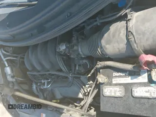 ✅ 2002 Ford Windstar SE • VIN: 2FMDA52412BB59618 • Lot: 42994427. Wystawiony na IAAI z przebiegiem 212 658 mil. Bezpłatny archiwum sprzedaży aukcyjnych z USA i szczegółowy raport historii pojazdu na DreamBid. Zdjęcie 19.