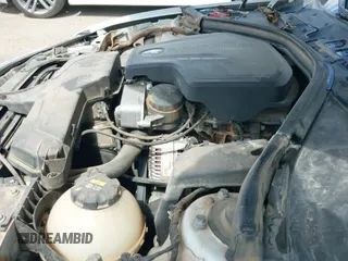 ✅ 2016 BMW 3 Series 328i • VIN: WBA8E9G5XGNU30185 • Lot: 42886583. Listed on IAAI with 142,884 mi. Free auction sales archive from the USA and detailed vehicle history report at DreamBid. Image 19.