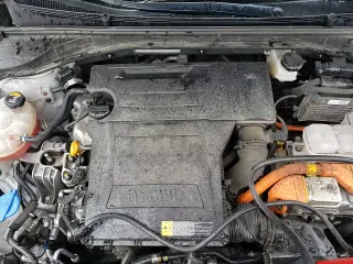 ✅ 2022 Hyundai Ioniq Blue • VIN: KMHC65LC5NU268231 • Lot: 51711085. Wystawiony na Copart z przebiegiem 186 180 mil. Bezpłatny archiwum sprzedaży aukcyjnych z USA i szczegółowy raport historii pojazdu na DreamBid. Zdjęcie 13.