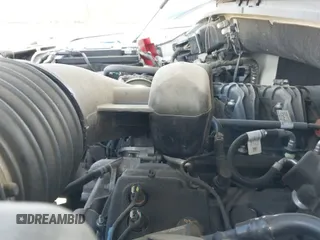 ✅ 2018 Ford F-150 XL • VIN: 1FTEX1CB3JKC85027 • Лот: 42248025. Опубликован ранее на IAAI с пробегом 260 593 миль. Бесплатный доступ к архиву аукционных продаж из США и подробный отчёт об истории автомобиля на DreamBid. Изображение 18.