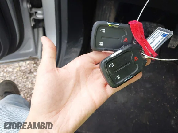 ✅ 2019 GMC Acadia SLE • VIN: 1GKKNRLA1KZ256105 • Лот: 45259936. Опубліковано раніше на IAAI з пробігом 89 669 миль. Безкоштовний доступ до архіву аукціонних продажів зі США та докладний звіт про історію автомобіля на DreamBid. Зображення 11.