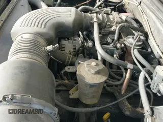 ✅ 2003 Ford F-150 XLT • VIN: 1FTRW07L83KD52645 • Лот: 42698050. Опубликован ранее на IAAI с пробегом 356 652 миль. Бесплатный доступ к архиву аукционных продаж из США и подробный отчёт об истории автомобиля на DreamBid. Изображение 19.