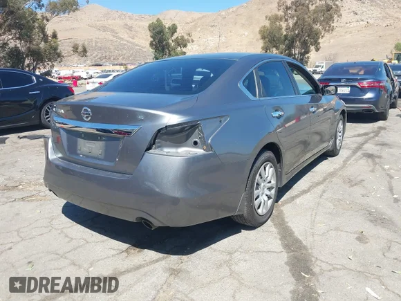✅ 2015 Nissan Altima SV • VIN: 1N4AL3AP7FC232763 • Лот: 45530277. Опубликован ранее на IAAI с пробегом 219 637 миль. Бесплатный доступ к архиву аукционных продаж из США и подробный отчёт об истории автомобиля на DreamBid. Изображение 4.