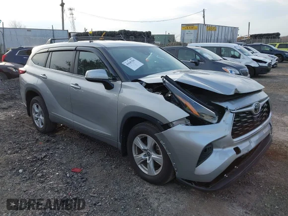 ✅ 2023 Toyota Highlander XLE • VIN: 5TDKDRAH3PS019476 • Lot: 43649560. Listed on IAAI with 25,065 mi. Free auction sales archive from the USA and detailed vehicle history report at DreamBid. Image 1.