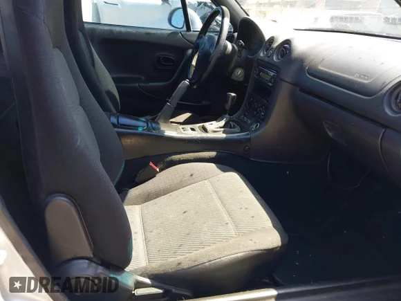 ✅ 2000 Mazda MX-5 Miata • VIN: JM1NB3536Y0152574 • Лот: 42208236. Опубліковано раніше на IAAI з пробігом 171 055 миль. Безкоштовний доступ до архіву аукціонних продажів зі США та докладний звіт про історію автомобіля на DreamBid. Зображення 5.