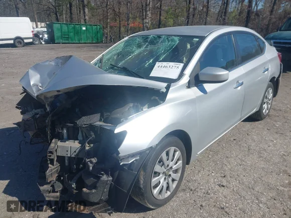✅ 2019 Nissan Sentra SV • VIN: 3N1AB7AP1KY299464 • Lot: 44463275. Wystawiony na IAAI z przebiegiem 135 407 mil. Bezpłatny archiwum sprzedaży aukcyjnych z USA i szczegółowy raport historii pojazdu na DreamBid. Zdjęcie 2.