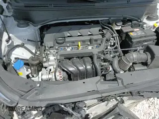 ✅ 2025 Hyundai Venue SEL • VIN: KMHRC8A35SU365903 • Lot: 53184665. Listed on Copart with 1,455 mi. Free auction sales archive from the USA and detailed vehicle history report at DreamBid. Image 16.