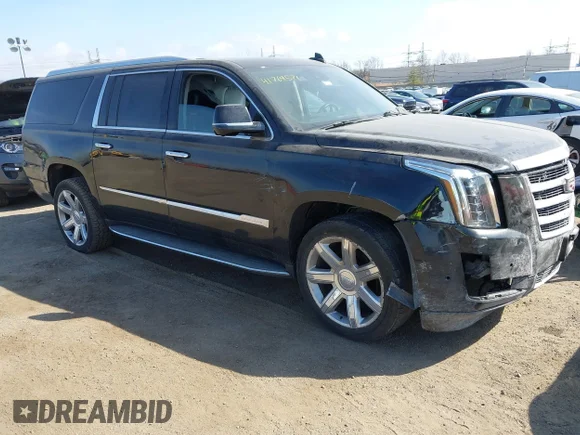 ✅ 2020 Cadillac Escalade ESV Premium Luxury • VIN: 1GYS4JKJXLR271943 • Lot: 41764571. Wystawiony na IAAI z przebiegiem 100 182 mil. Bezpłatny archiwum sprzedaży aukcyjnych z USA i szczegółowy raport historii pojazdu na DreamBid. Zdjęcie 1.