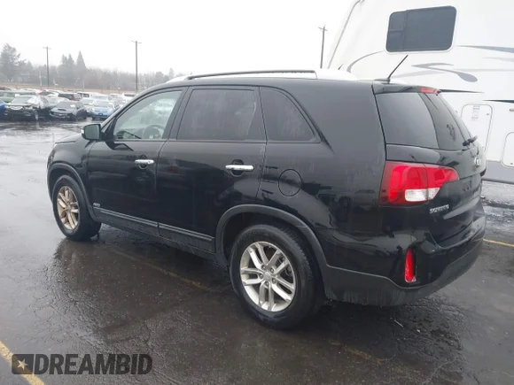 ✅ 2014 Kia Sorento LX • VIN: 5XYKTCA61EG522884 • Lot: 44458110. Wystawiony na IAAI z przebiegiem 78 665 mil. Bezpłatny archiwum sprzedaży aukcyjnych z USA i szczegółowy raport historii pojazdu na DreamBid. Zdjęcie 3.