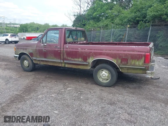 ✅ 1990 Ford F-150 S • VIN: 1FTDF15Y5LNA91438 • Лот: 42250955. Опубліковано раніше на IAAI з пробігом 51 587 миль. Безкоштовний доступ до архіву аукціонних продажів зі США та докладний звіт про історію автомобіля на DreamBid. Зображення 3.