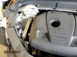 ✅ 2019 Volvo XC60 Momentum • VIN: YV4A22RK2K1348374 • Lot: 66031225. Listed on Copart with 60,278 mi. Free auction sales archive from the USA and detailed vehicle history report at DreamBid. Image 16.