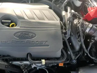 ✅ 2018 Ford Fusion SE • VIN: 3FA6P0HD6JR128716 • Лот: 81569685. Опубликован ранее на Copart с пробегом 125 229 миль. Бесплатный доступ к архиву аукционных продаж из США и подробный отчёт об истории автомобиля на DreamBid. Изображение 13.