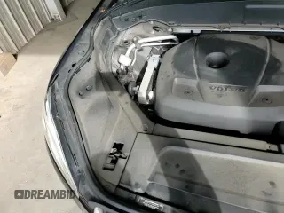 ✅ 2019 Volvo XC90 Momentum • VIN: YV4A22PK3K1457767 • Лот: 84949595. Опубликован ранее на Copart с пробегом 68 430 миль. Бесплатный доступ к архиву аукционных продаж из США и подробный отчёт об истории автомобиля на DreamBid. Изображение 16.