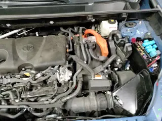 ✅ 2022 Toyota RAV4 Hybrid XSE • VIN: 4T3E6RFVXNU090661 • Lot: 91073205. Wystawiony na Copart z przebiegiem 43 381 mil. Bezpłatny archiwum sprzedaży aukcyjnych z USA i szczegółowy raport historii pojazdu na DreamBid. Zdjęcie 17.