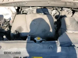 ✅ 2017 Toyota Highlander Limited • VIN: 5TDDZRFH3HS358565 • Lot: 84708675. Listed on Copart with 144,750 mi. Free auction sales archive from the USA and detailed vehicle history report at DreamBid. Image 14.