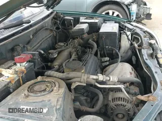 ✅ 1998 Toyota RAV4 • VIN: JT3GP10V2W7035588 • Lot: 43512397. Listed on IAAI with 195,853 mi. Free auction sales archive from the USA and detailed vehicle history report at DreamBid. Image 12.