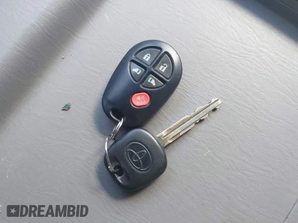 ✅ 2008 Toyota Sienna LE • VIN: 5TDZK23C98S186357 • Лот: 45460609. Опубликован ранее на IAAI с пробегом 90 914 миль. Бесплатный доступ к архиву аукционных продаж из США и подробный отчёт об истории автомобиля на DreamBid. Изображение 11.