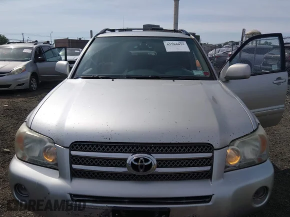✅ 2007 Toyota Highlander w/3rd Row • VIN: JTEEW21A070041662 • Lot: 45284055. Listed on IAAI with 211,495 mi. Free auction sales archive from the USA and detailed vehicle history report at DreamBid. Image 6.