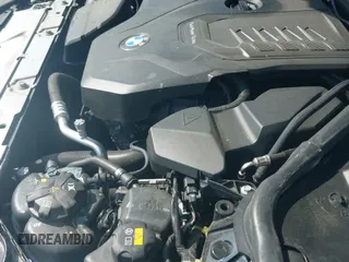 ✅ 2022 BMW 3 Series 330i xDrive • VIN: 3MW5R7J01N8C49856 • Lot: 42835634. Wystawiony na IAAI z przebiegiem 62 412 mil. Bezpłatny archiwum sprzedaży aukcyjnych z USA i szczegółowy raport historii pojazdu na DreamBid. Zdjęcie 20.