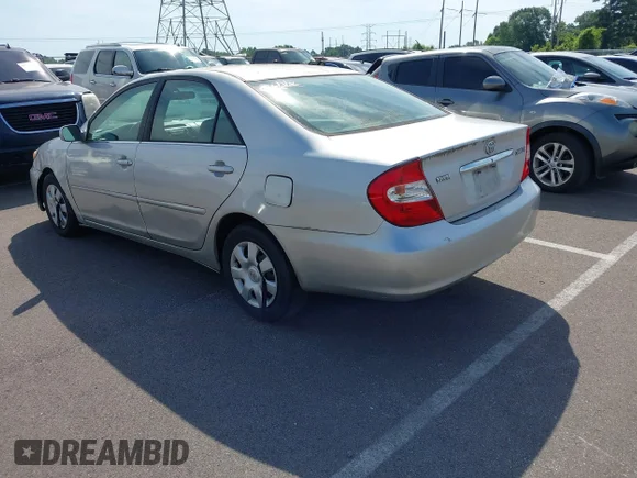 ✅ 2004 Toyota Camry LE • VIN: 4T1BE32K84U928286 • Lot: 45263980. Listed on IAAI with 208,880 mi. Free auction sales archive from the USA and detailed vehicle history report at DreamBid. Image 3.