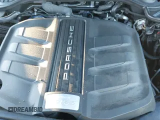 ✅ 2015 Porsche Panamera 4S • VIN: WP0AB2A7XFL051258 • Lot: 41423731. Wystawiony na IAAI z przebiegiem 79 464 mil. Bezpłatny archiwum sprzedaży aukcyjnych z USA i szczegółowy raport historii pojazdu na DreamBid. Zdjęcie 18.