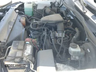 ✅ 2011 Toyota Tacoma • VIN: 5TFTX4CN2BX002852 • Lot: 41984771. Listed on IAAI with 176,448 mi. Free auction sales archive from the USA and detailed vehicle history report at DreamBid. Image 21.